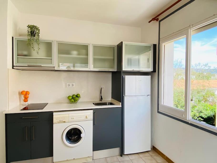 Apartamentos Aquarium Росас Экстерьер фото
